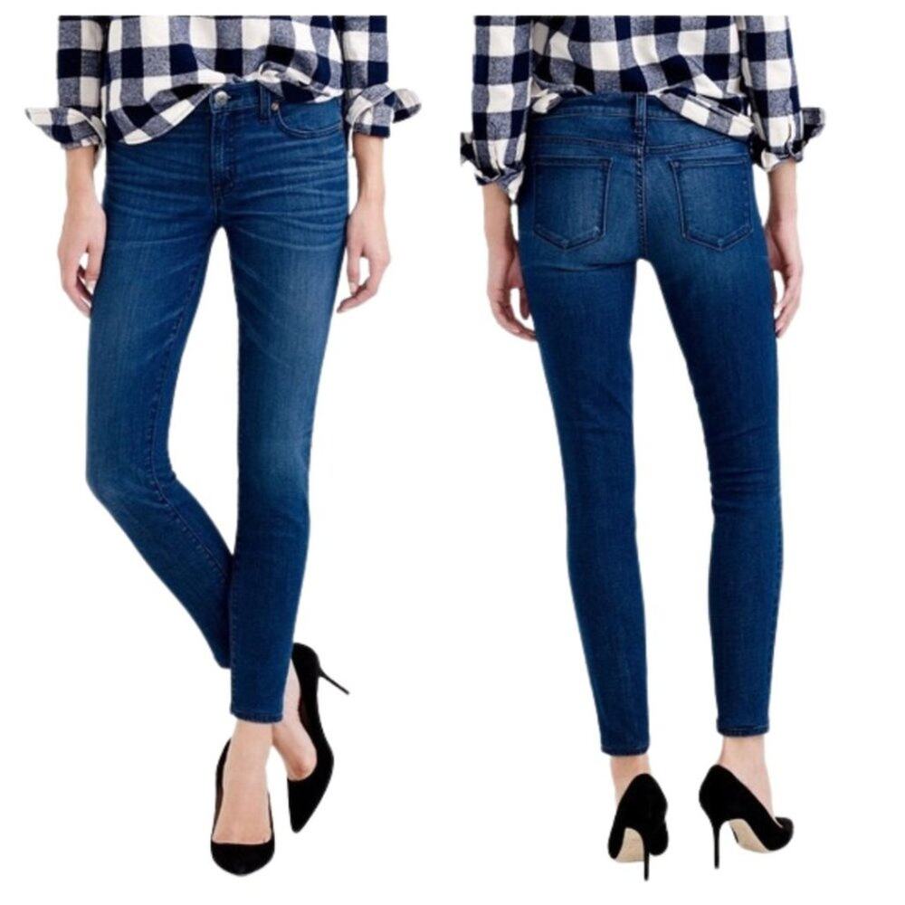 J.Crew 9" Mid  Rise Toothpick Jeans Medium Wash 28